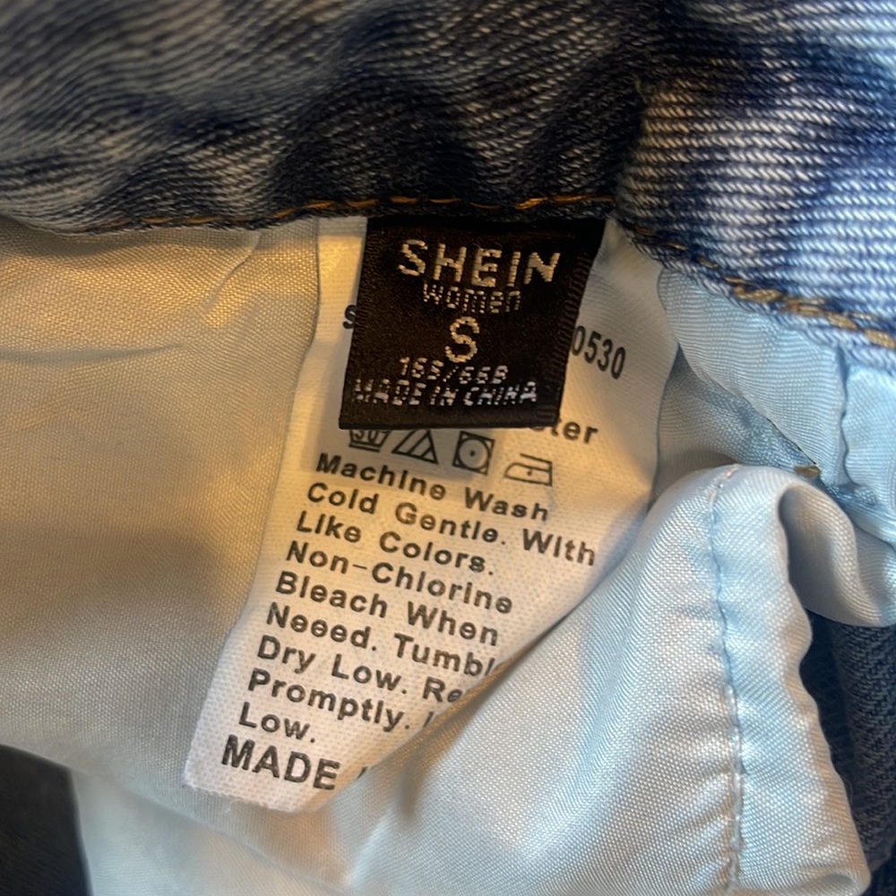 Women’s Jeans - Picture 7 of 8
